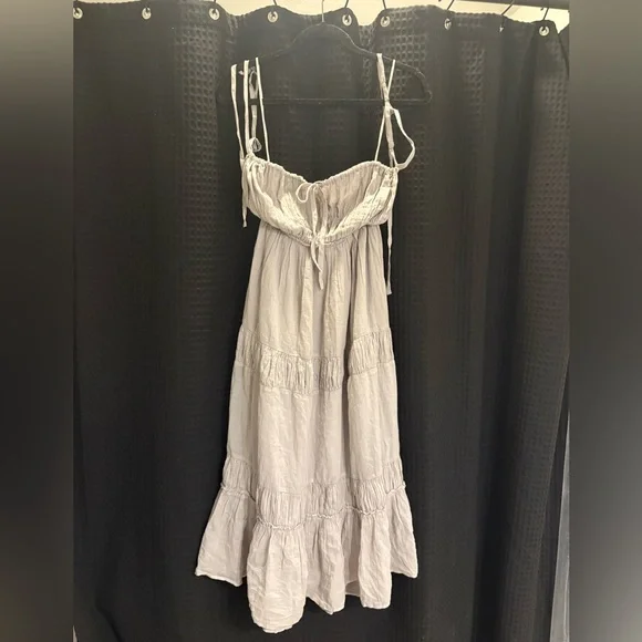 Free People Taking Sides Maxi XS Color: Quiet Grey NWT - Picture 4 of 6